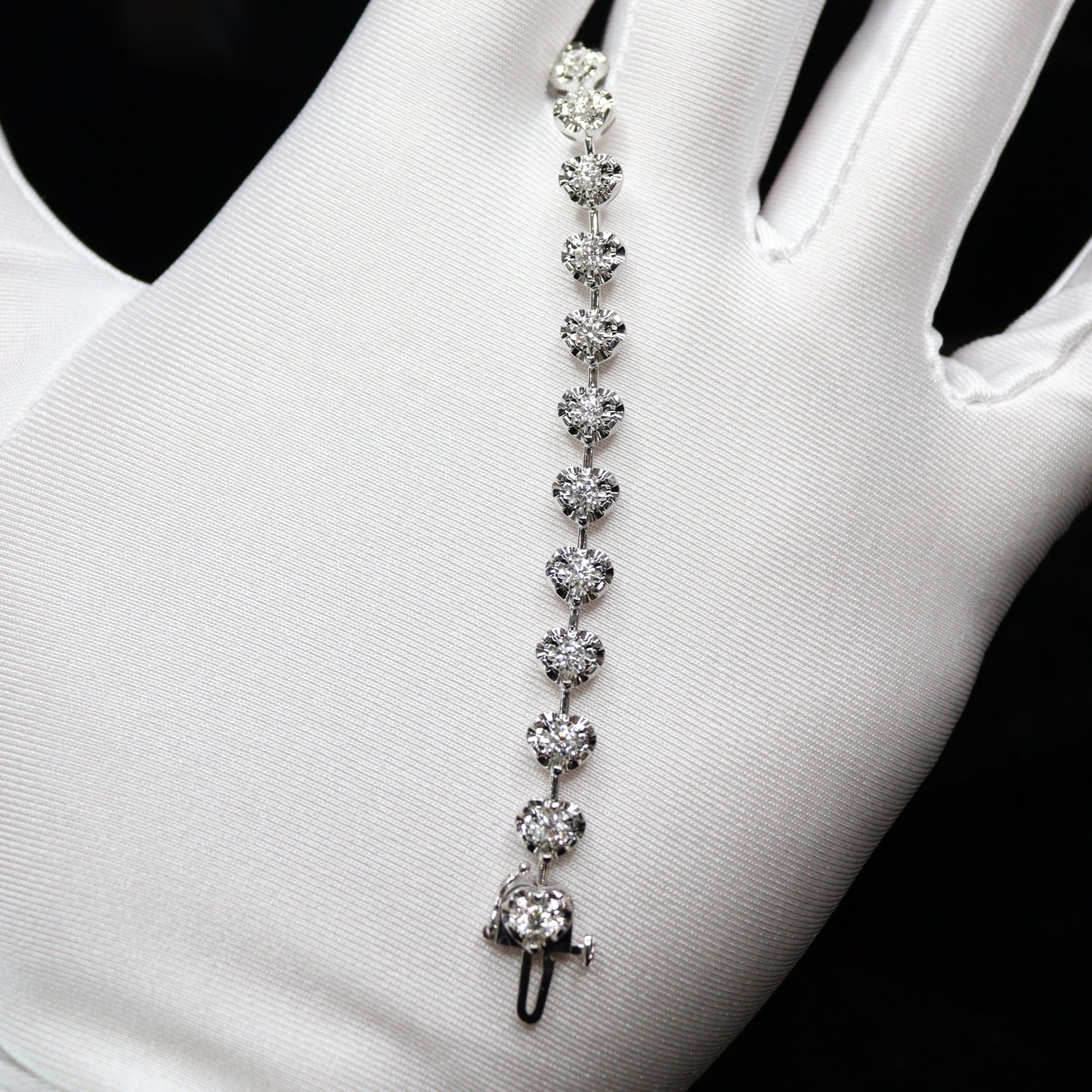 1.87CT WG Heart Diamond Bracelet - XIGEMS 