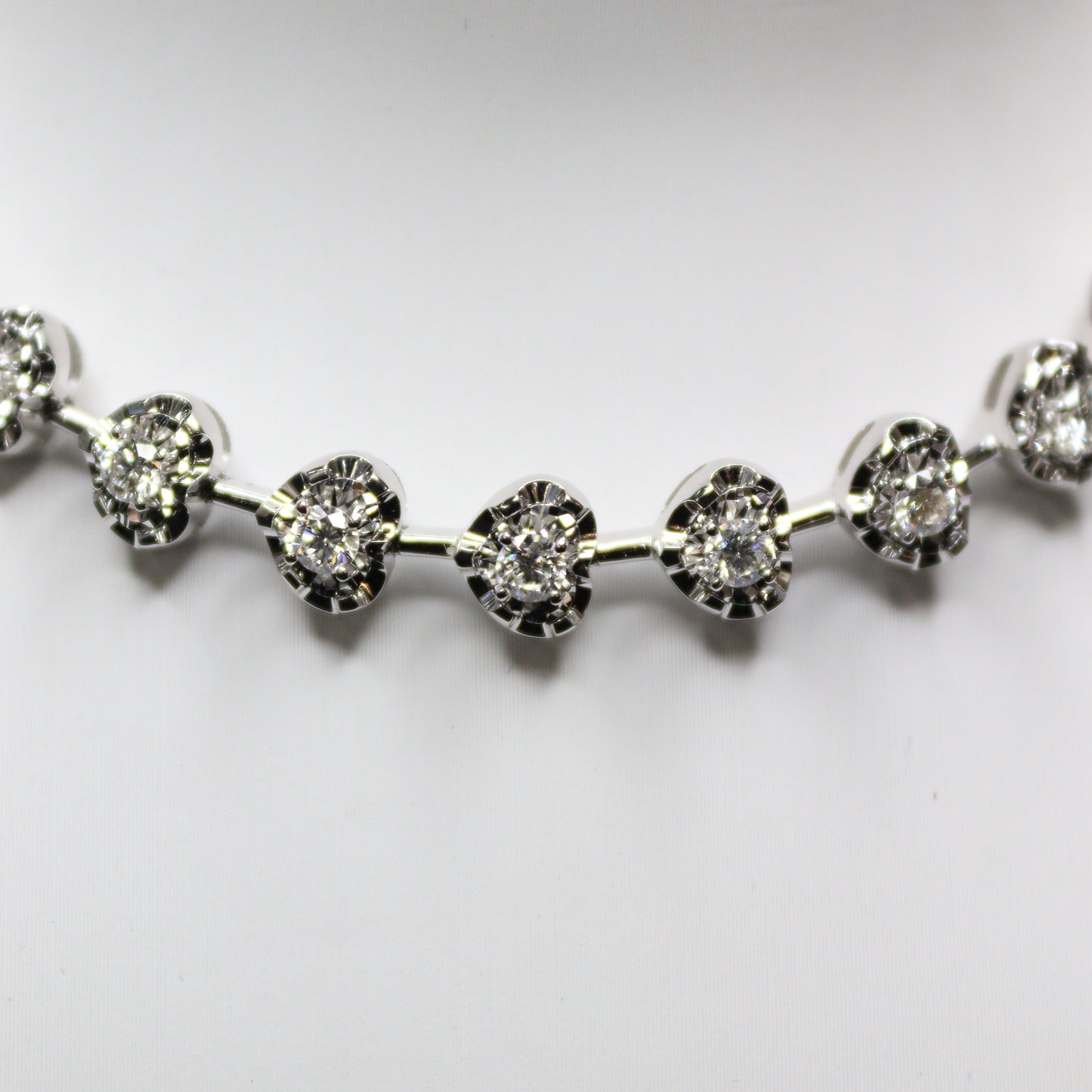 1.87CT WG Heart Diamond Bracelet - XIGEMS 