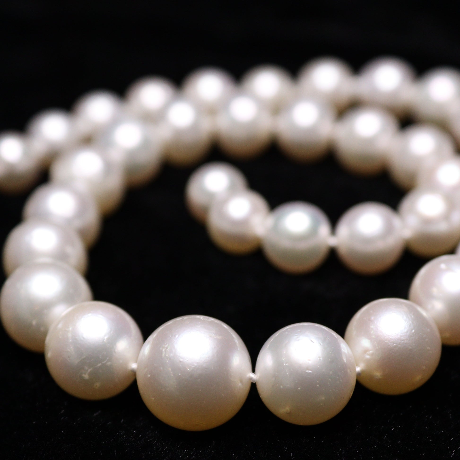 10-15MM White South Sea Pearl Necklace - XIGEMS 