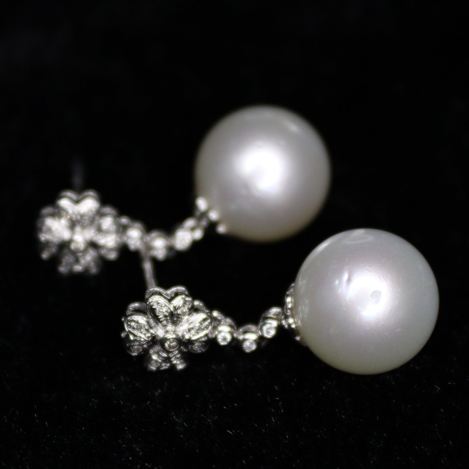 12MM White South Sea Pearl Earring - XIGEMS 