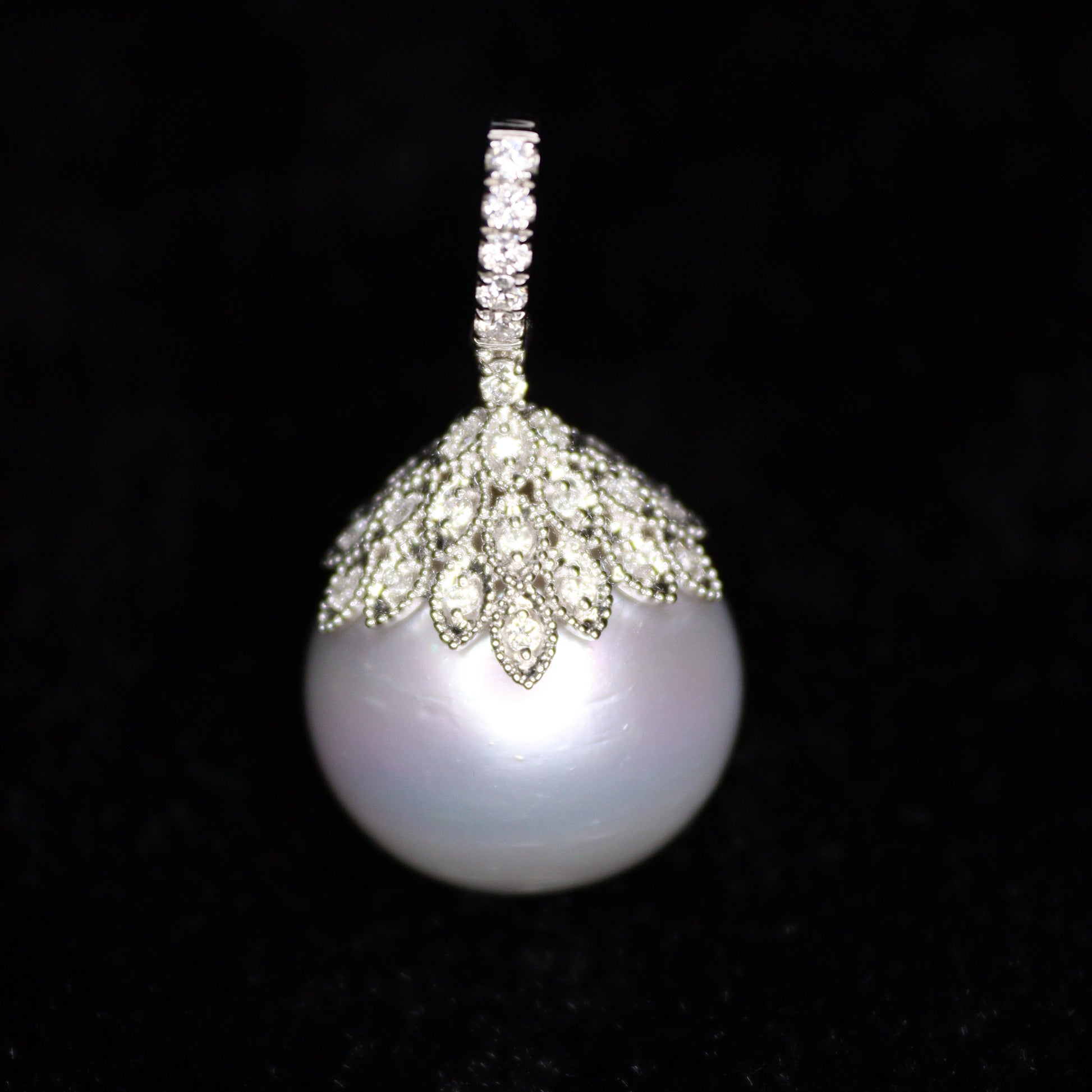 18MM White South Sea Pearl Pendant - XIGEMS 