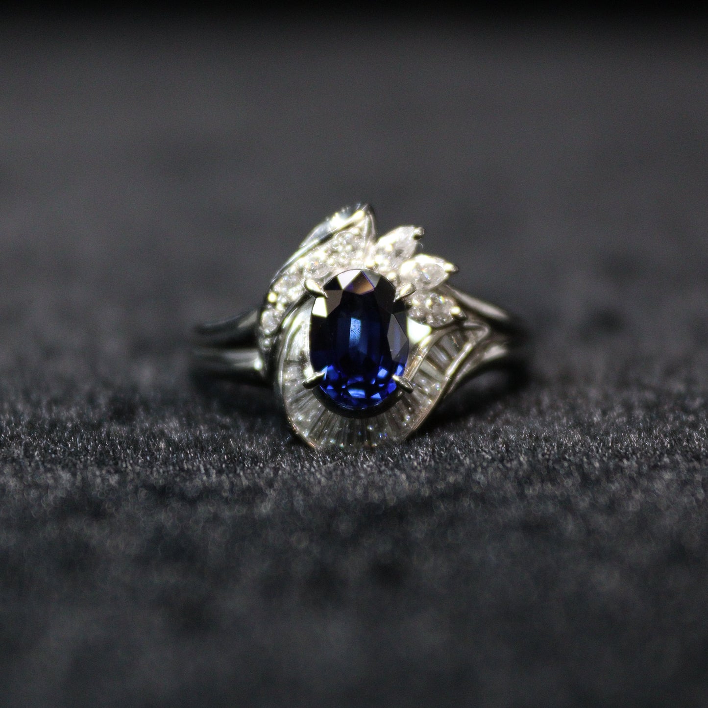 1 CT Sapphire Ring - XIGEMS 