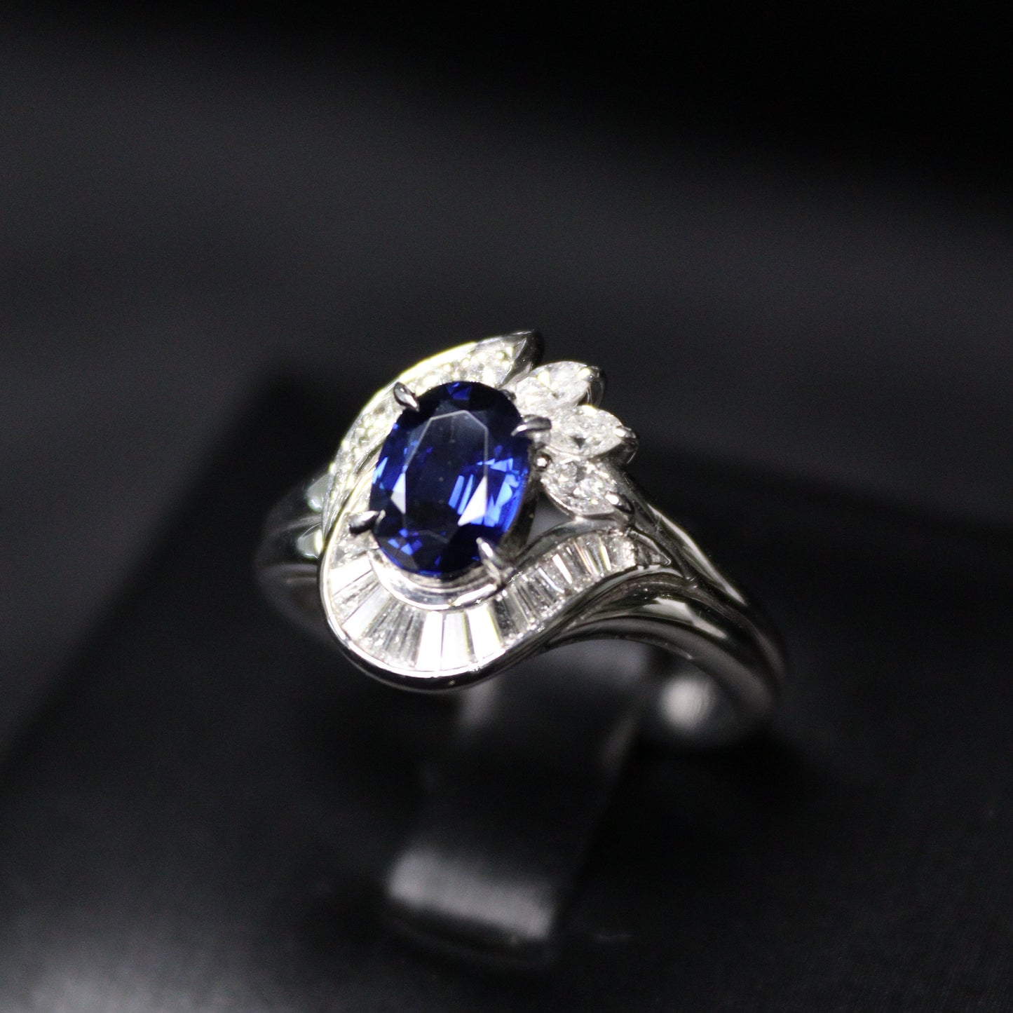 1 CT Sapphire Ring - XIGEMS 