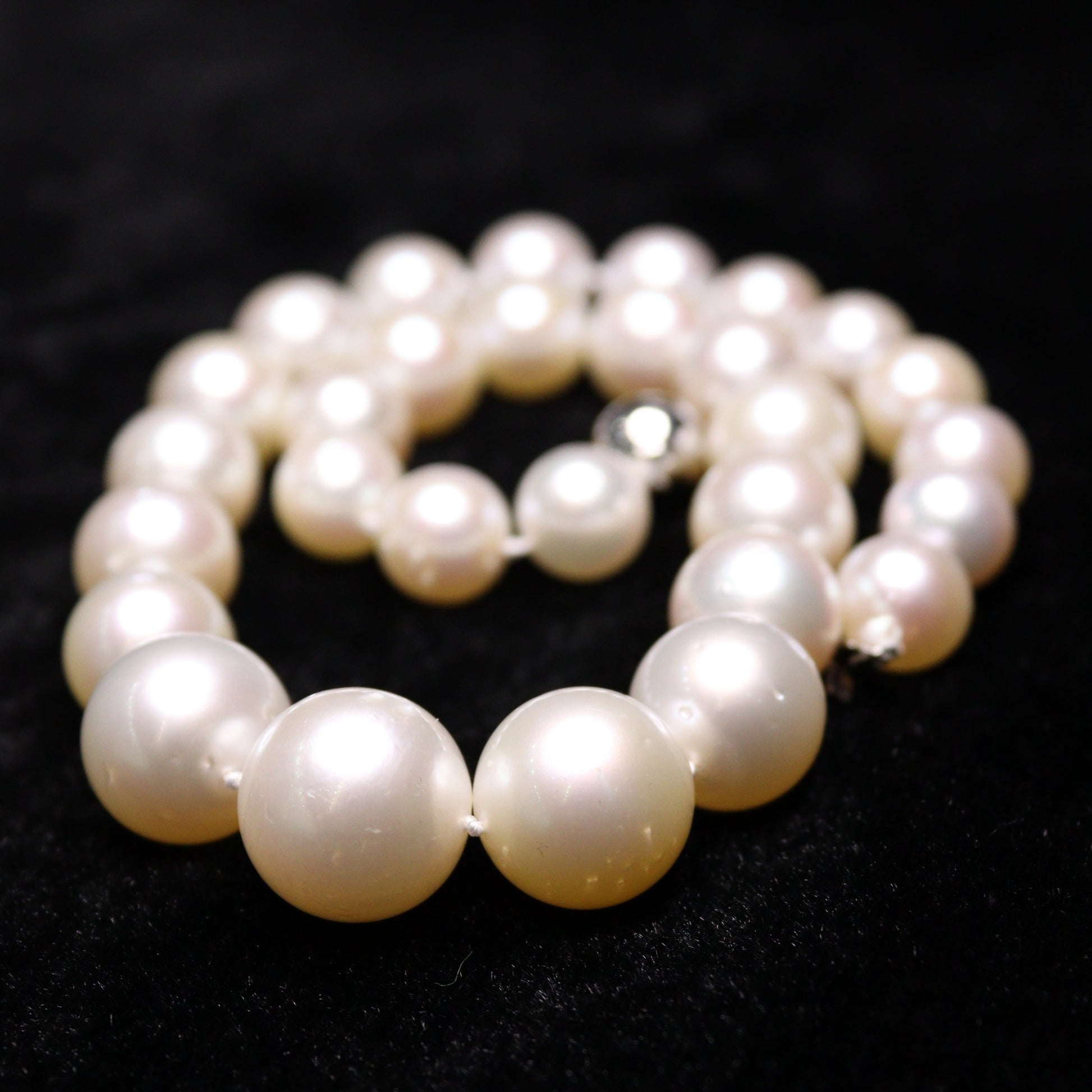 10-15MM White South Sea Pearl Necklace - XIGEMS 