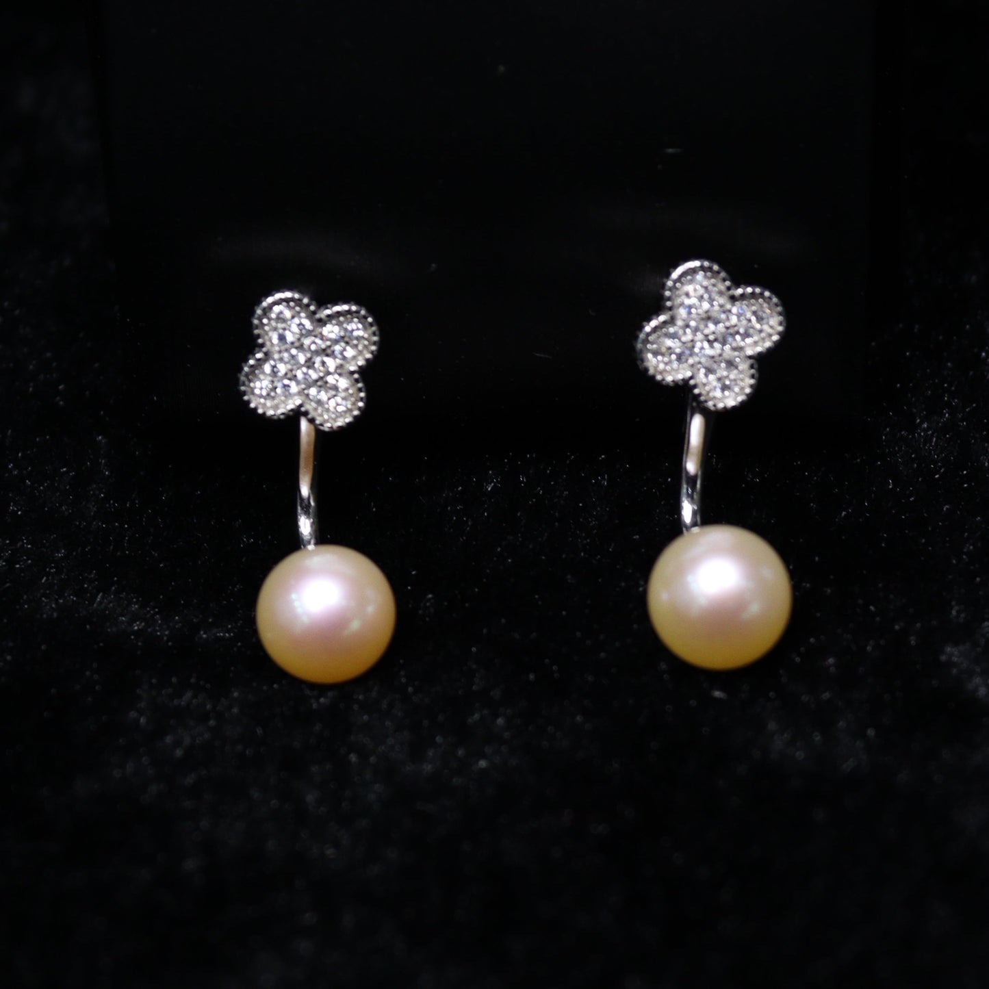 8MM Clover Zircon Round Freshwater Pearl Earring Studs - XIGEMS 