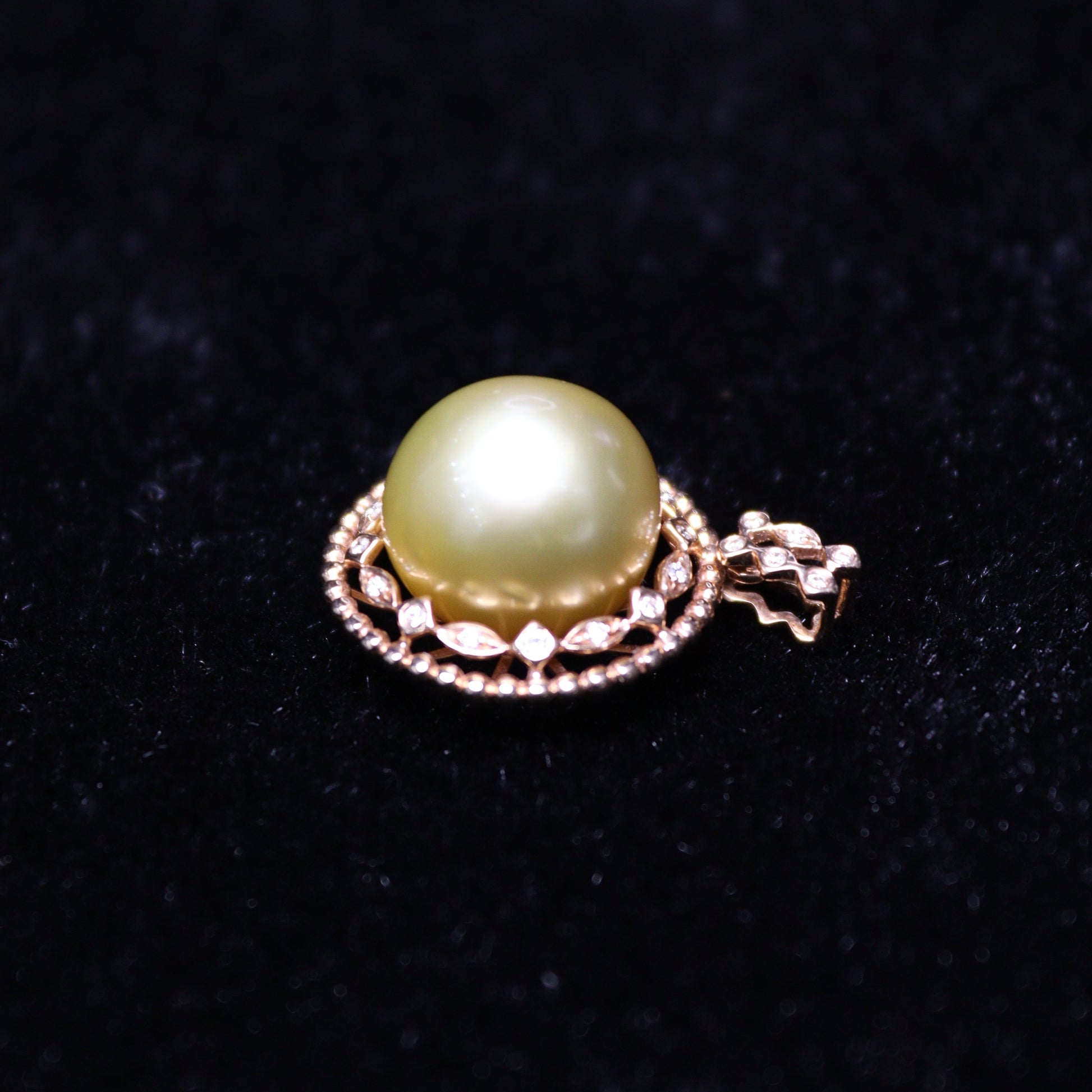 12MM Gold South Sea Pearl Pendant - XIGEMS 