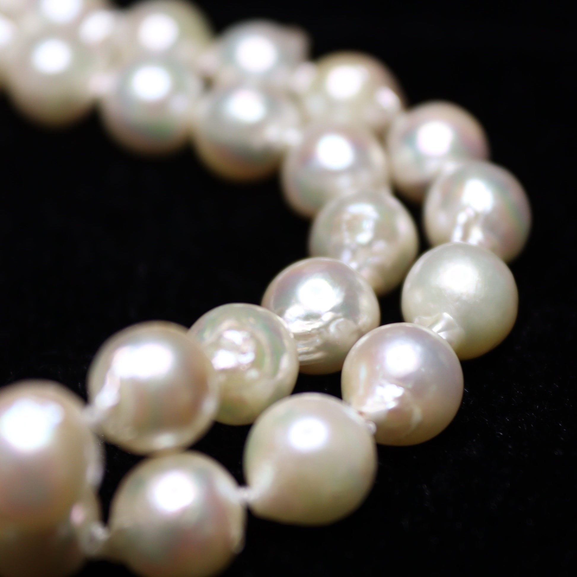 8MM White Baroque Akoya Japanese Pearl Necklace - XIGEMS 